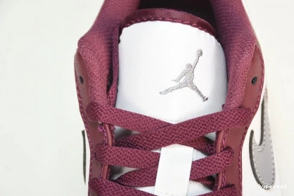 Hyperoad Bordeaux White 1 Low Jordan 0924